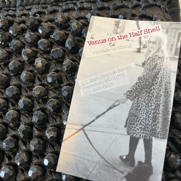 Lefcort Handbag - Picture 8 of 8